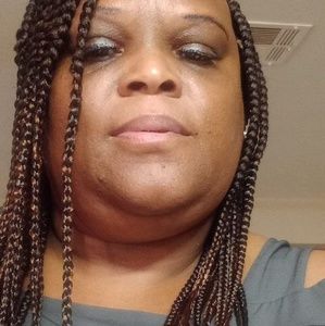 Meet your Posher, Trina